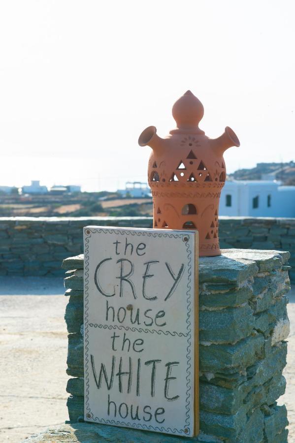 Grey House Villa Exámbela Eksteriør billede